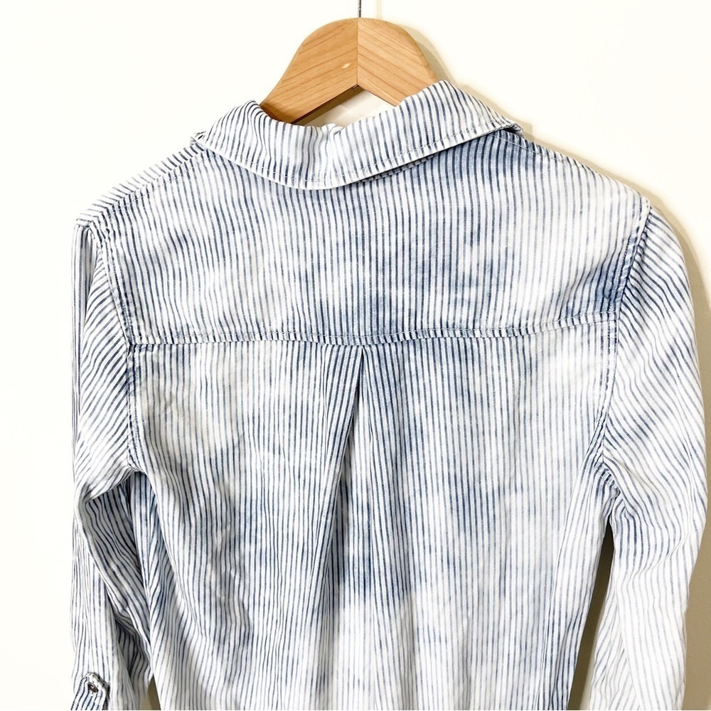 Cloth & Stone Anthropologie Blue Tencel Piper Button Front Long Sleeve Romper XS - Picture 5 of 6